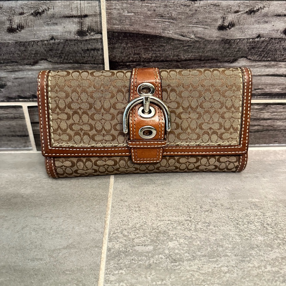 Coach wallet signature fabric brown